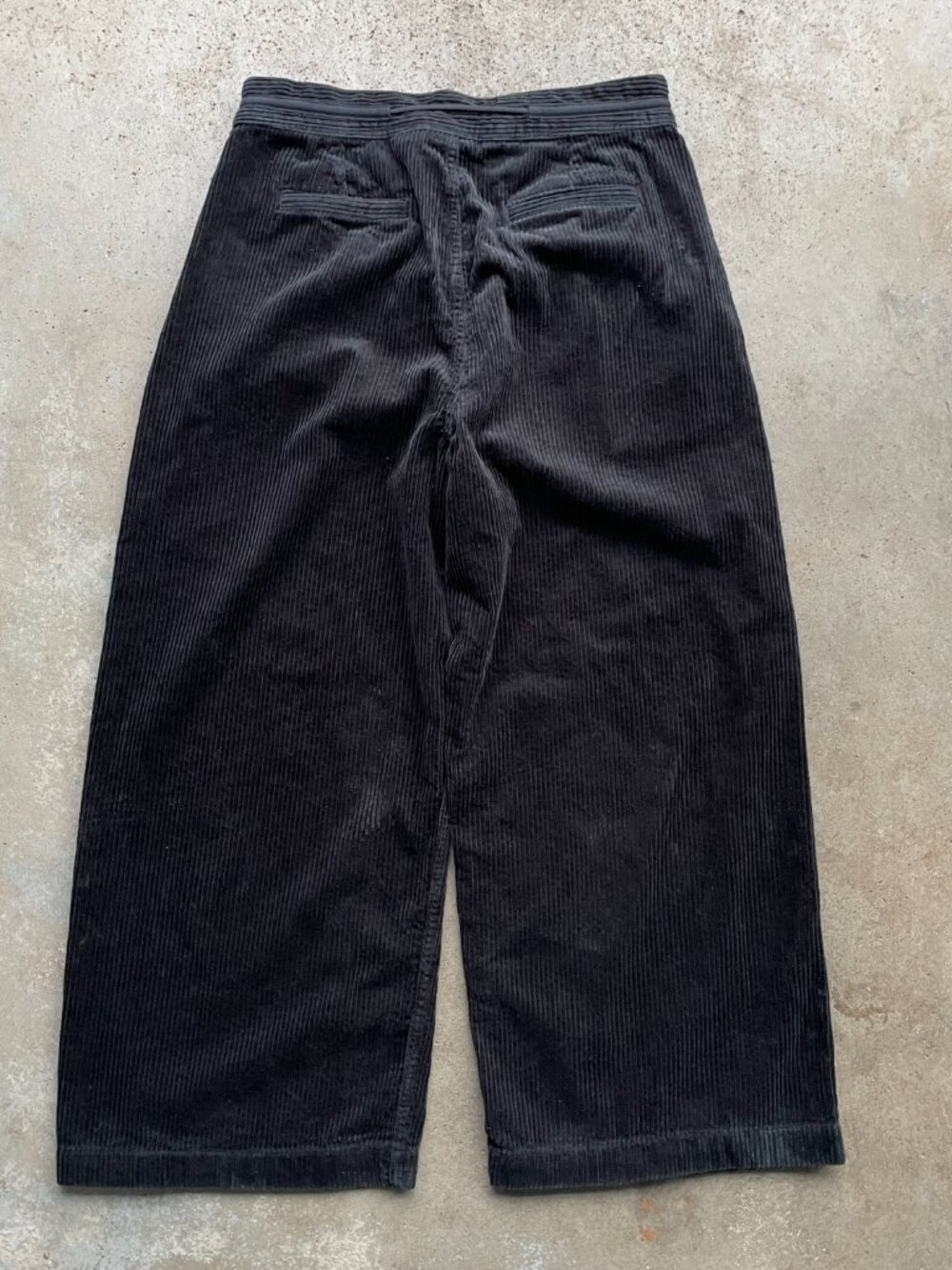 Converse Men's Wide Leg Corduroy Pants Size 29 Black Casual, Retro, Soft - Picture 2 of 6